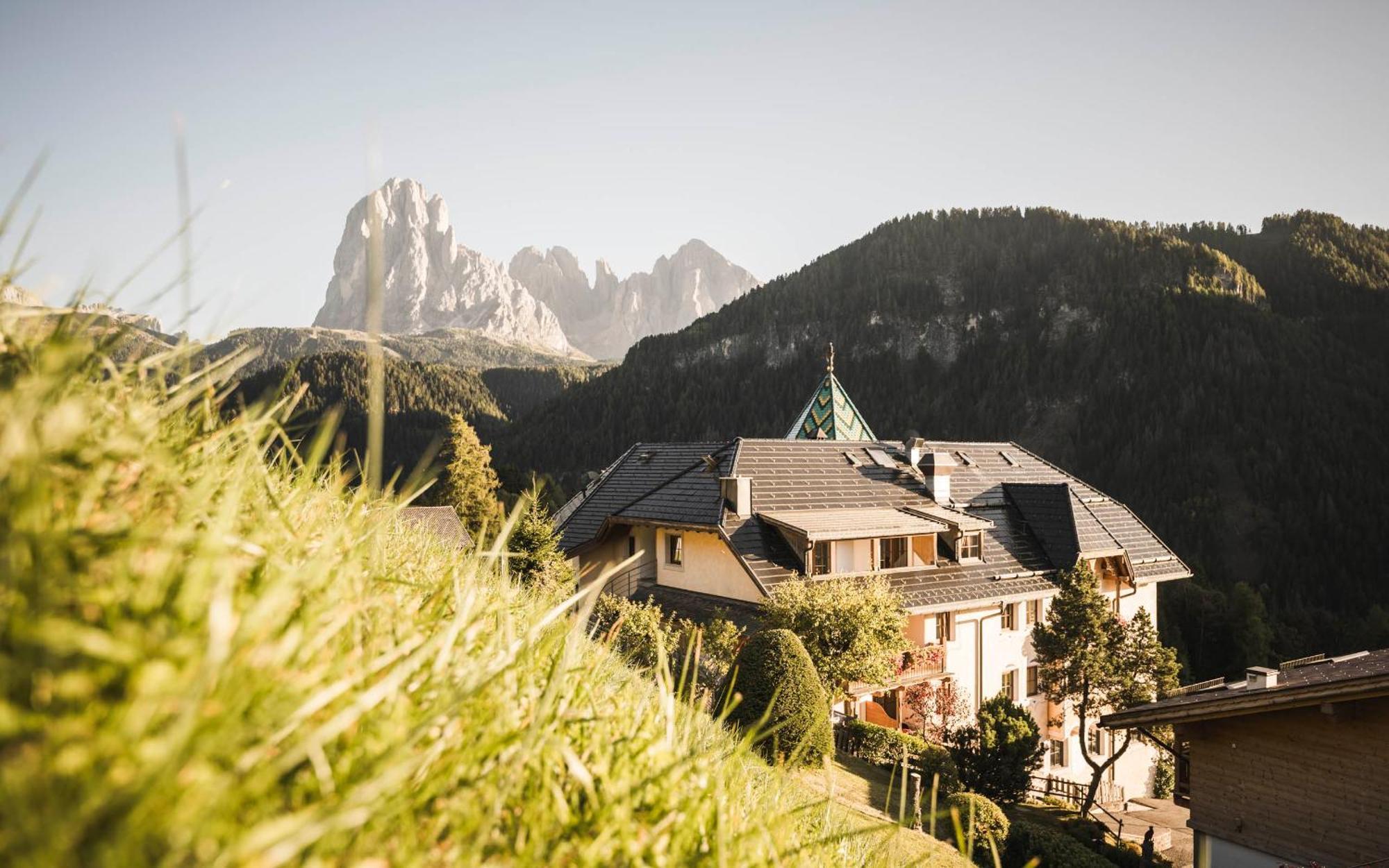 Hotel Ansitz Jakoberhof オルティゼーイ エクステリア 写真