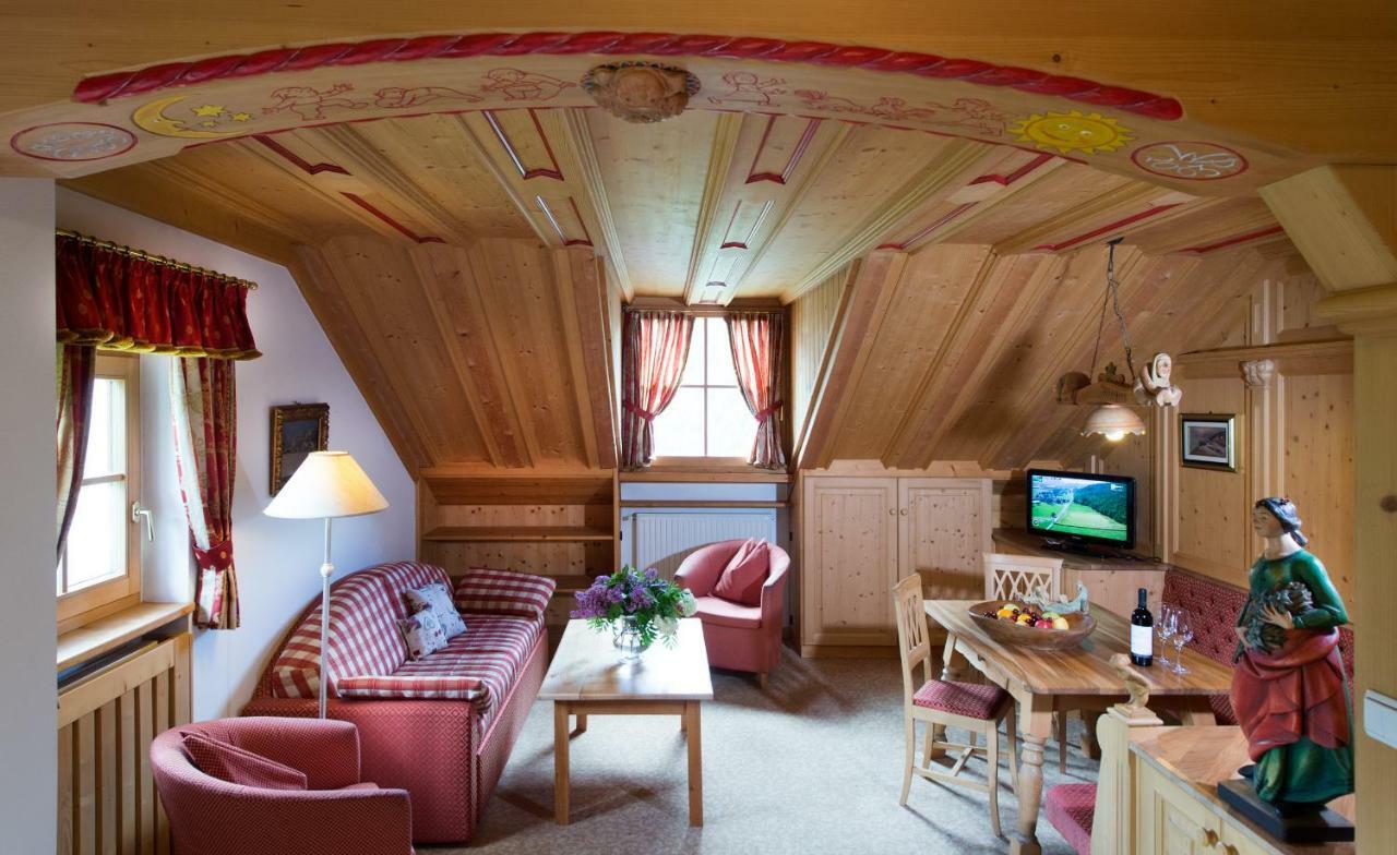 Hotel Ansitz Jakoberhof オルティゼーイ エクステリア 写真